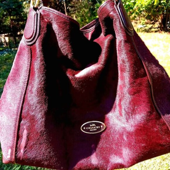 Coach Edie Haircalf Large Shoulder Bag In Oxblood/Gold - Picture 1 of 8